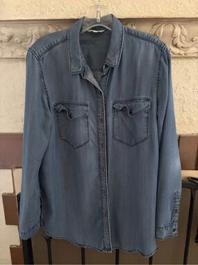 Calvin Klein Jeans women’s chambray shirt